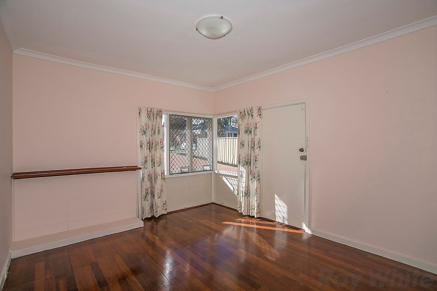 4 Felpham Street, BALGA WA 6061, Balga - Thumbnail 2