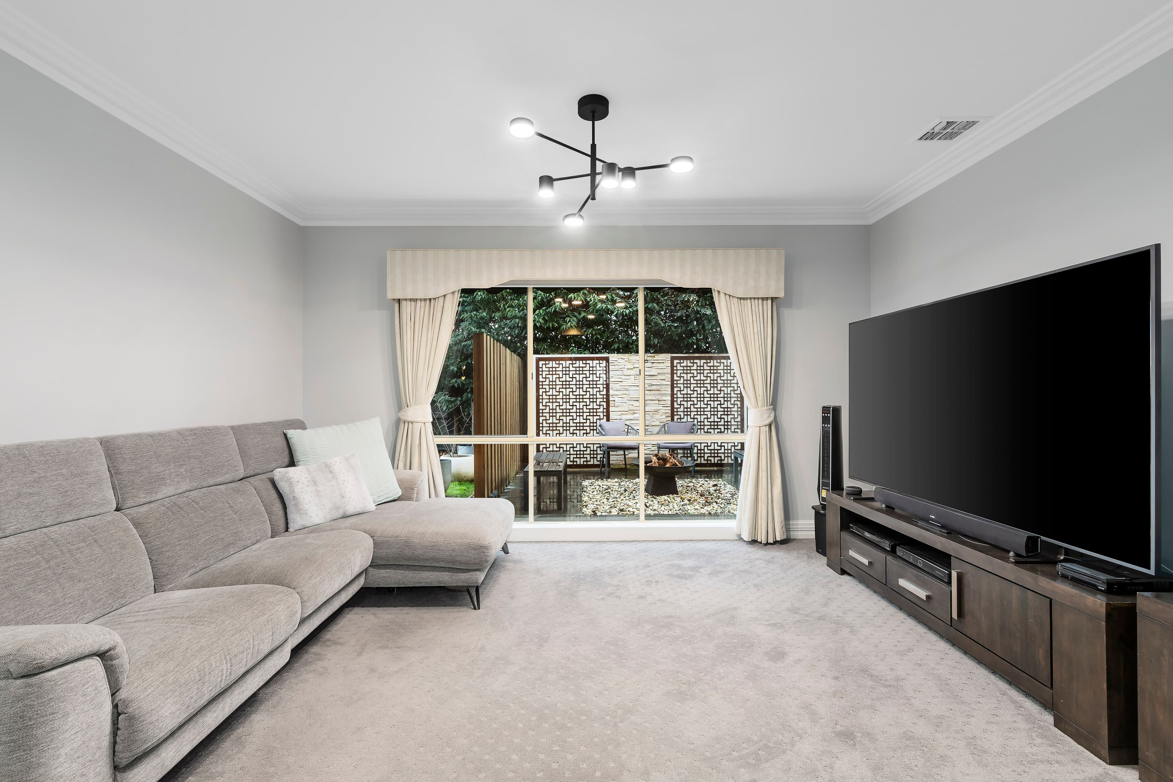 5 Gypsy Court, Mill Park VIC 3082, Mill Park - Thumbnail 5