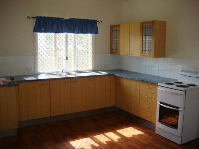 26 Thornlaw Street, DURACK QLD 4077, Durack - Thumbnail 2