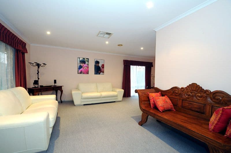 6 Helena Court, ROWVILLE VIC 3178, Rowville - Thumbnail 4
