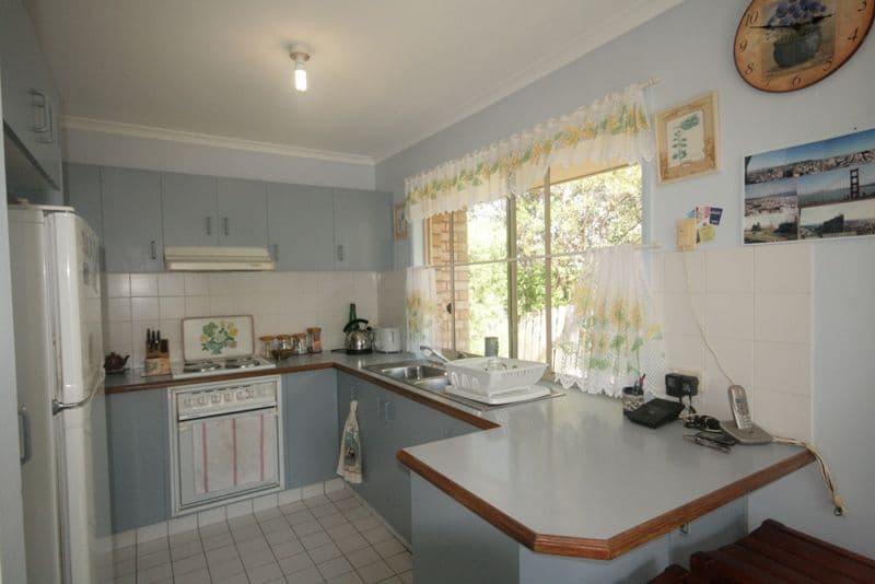 37 Willunga Place, MERRIMAC QLD 4226, Merrimac - Thumbnail 4