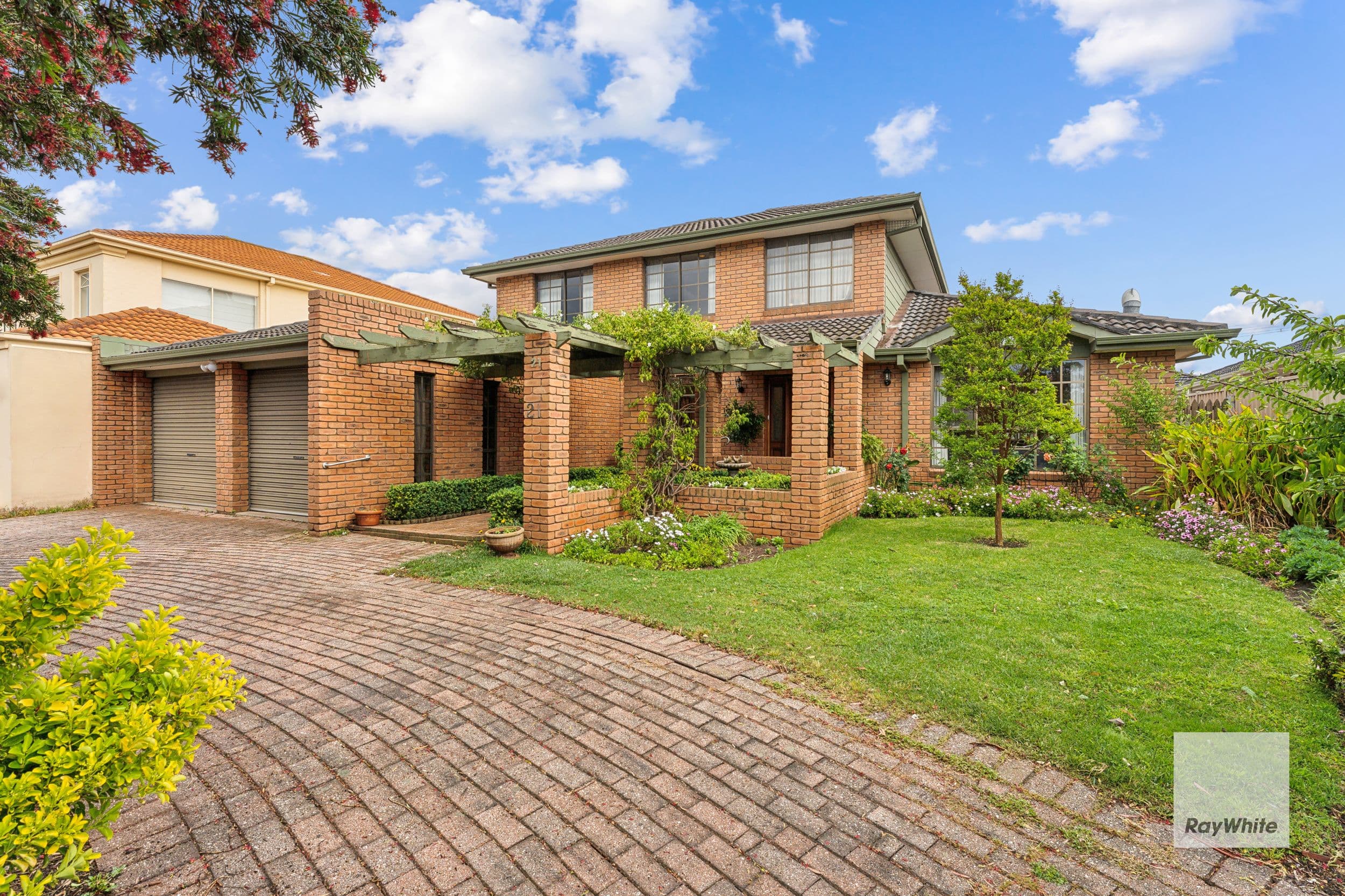 21 Tintaldra Drive, Taylors Lakes VIC 3038, Taylors Lakes - Image 1