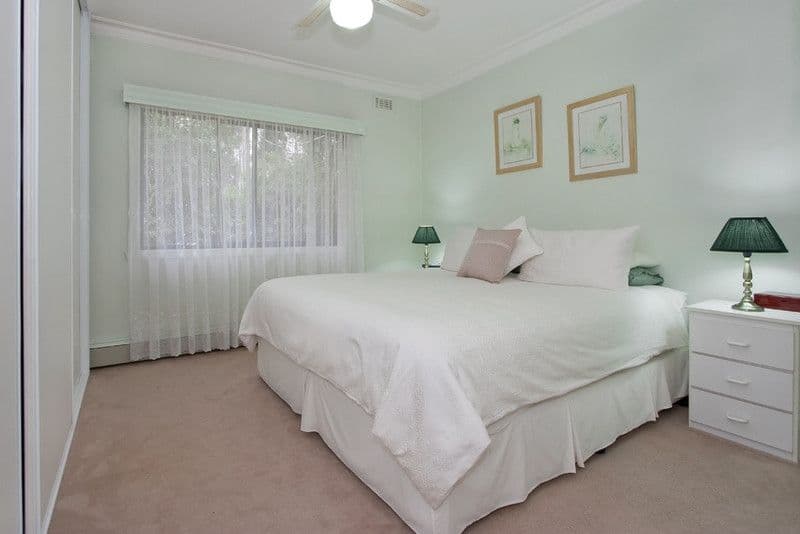 4 Cornhill Street, FERNTREE GULLY VIC 3156, Ferntree Gully - Thumbnail 6