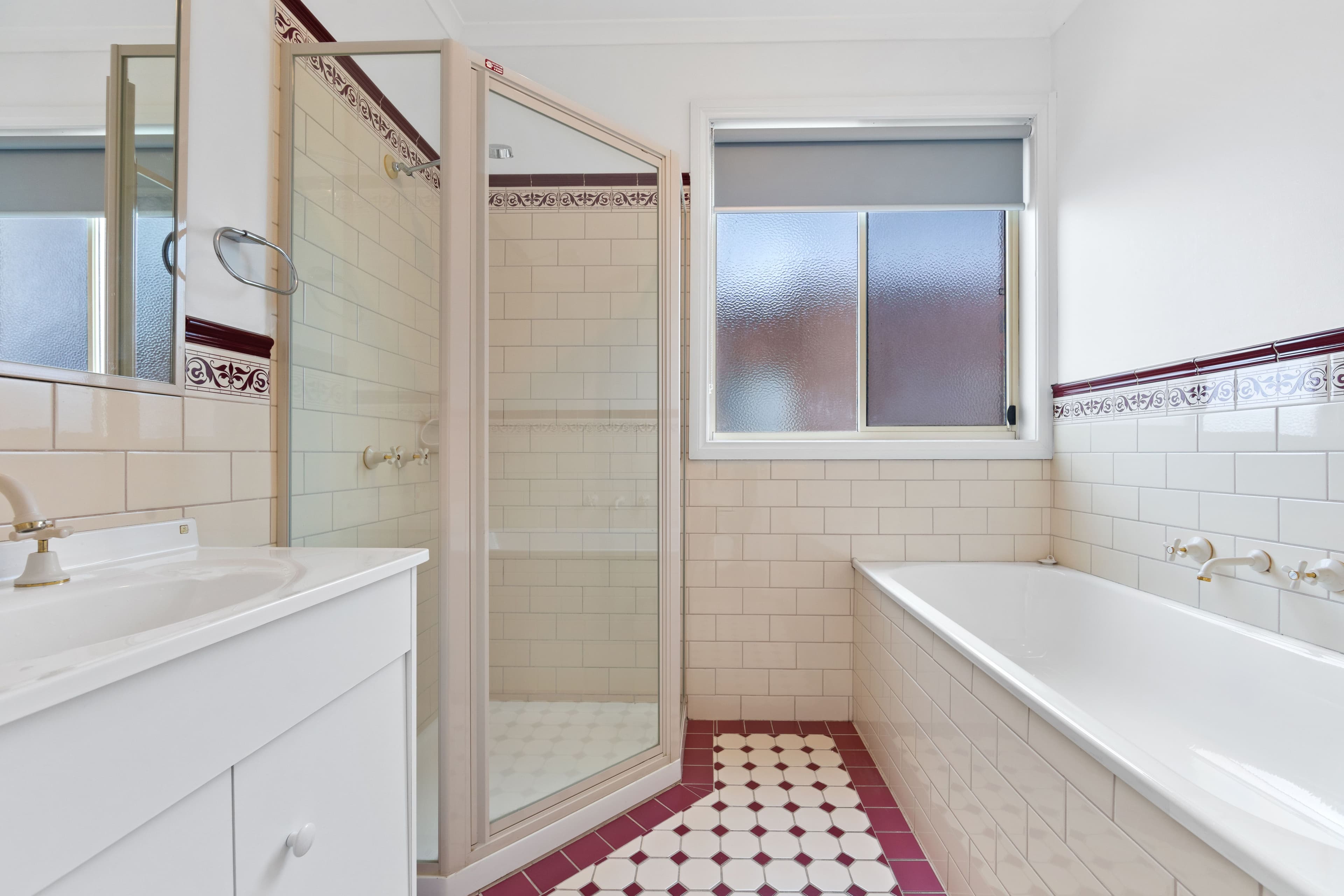 4 Avon Walk, Taylors Hill VIC 3037, Taylors Hill - Thumbnail 7