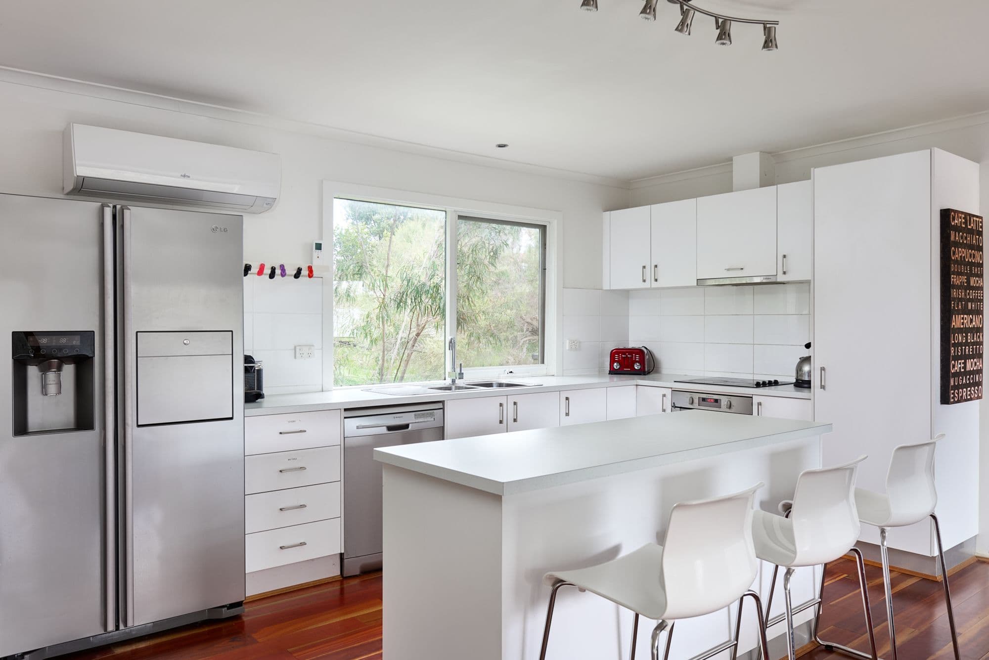 20-22 Woomera Street, Rye VIC 3941, Rye - Thumbnail 2