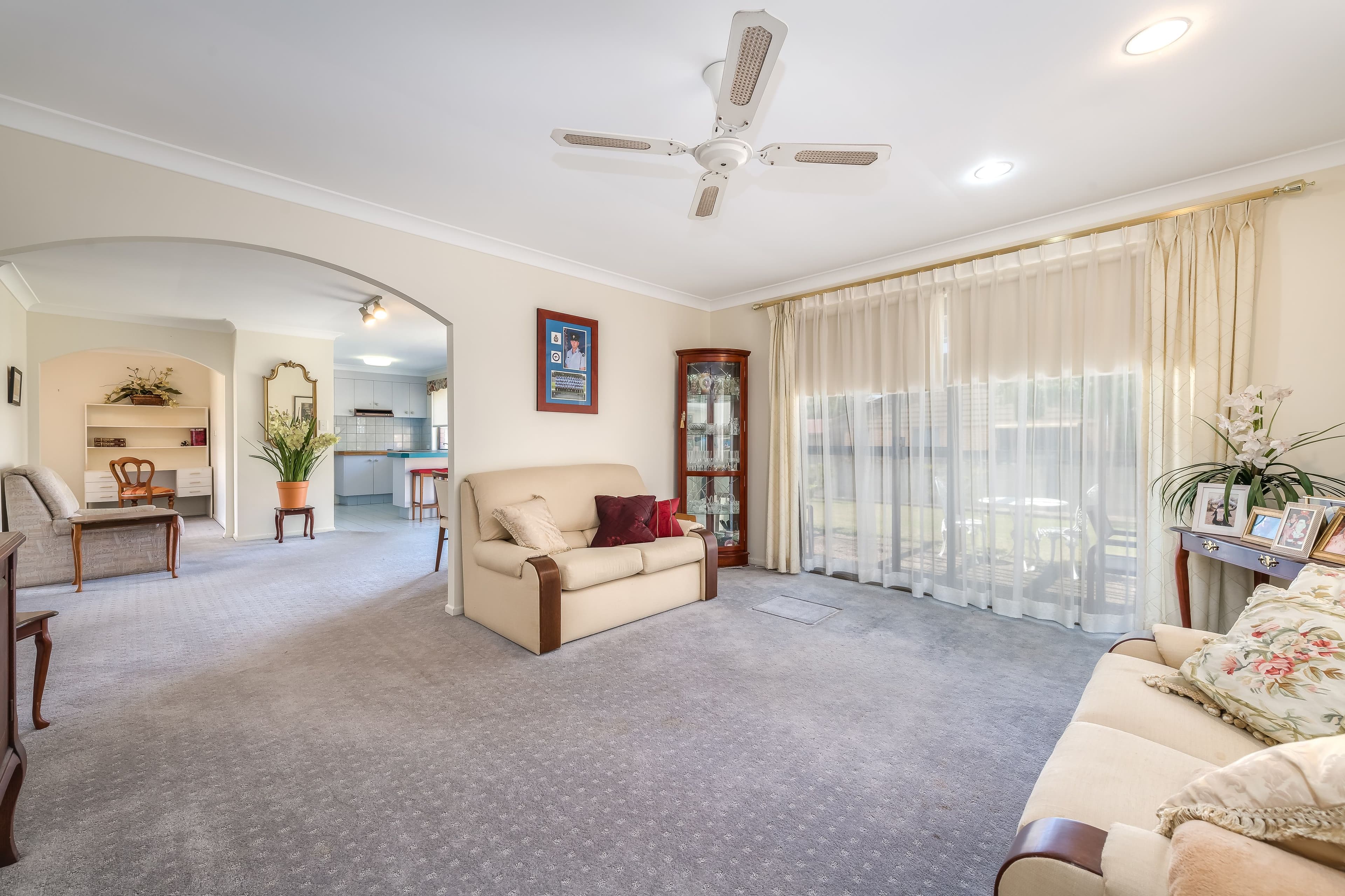 4 Viola Avenue, Hollywell QLD 4216, Hollywell - Thumbnail 3