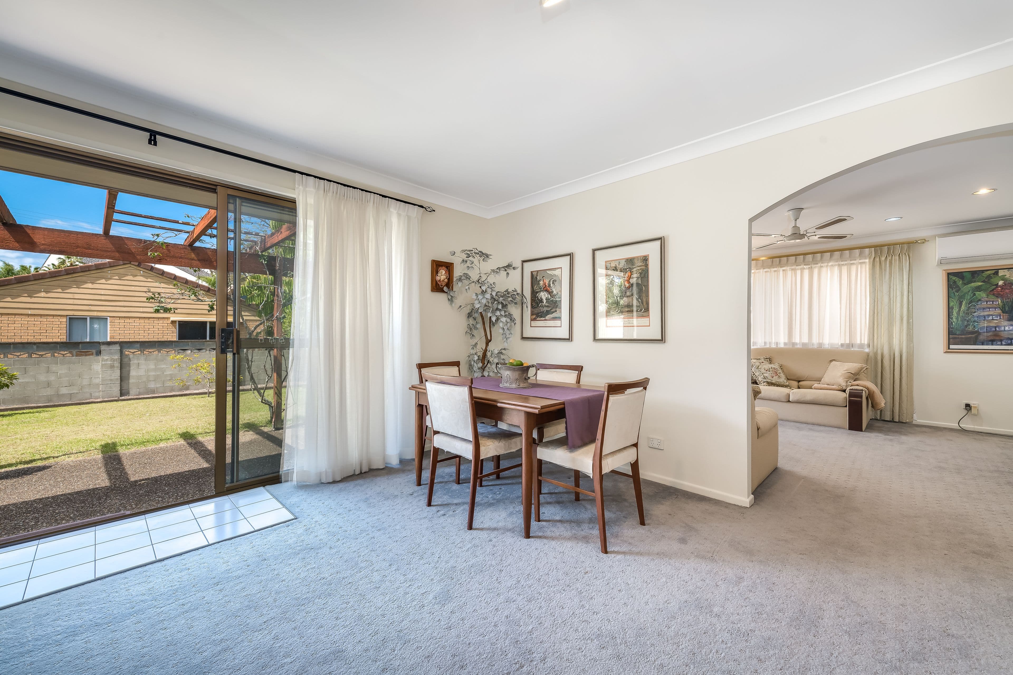4 Viola Avenue, Hollywell QLD 4216, Hollywell - Thumbnail 4