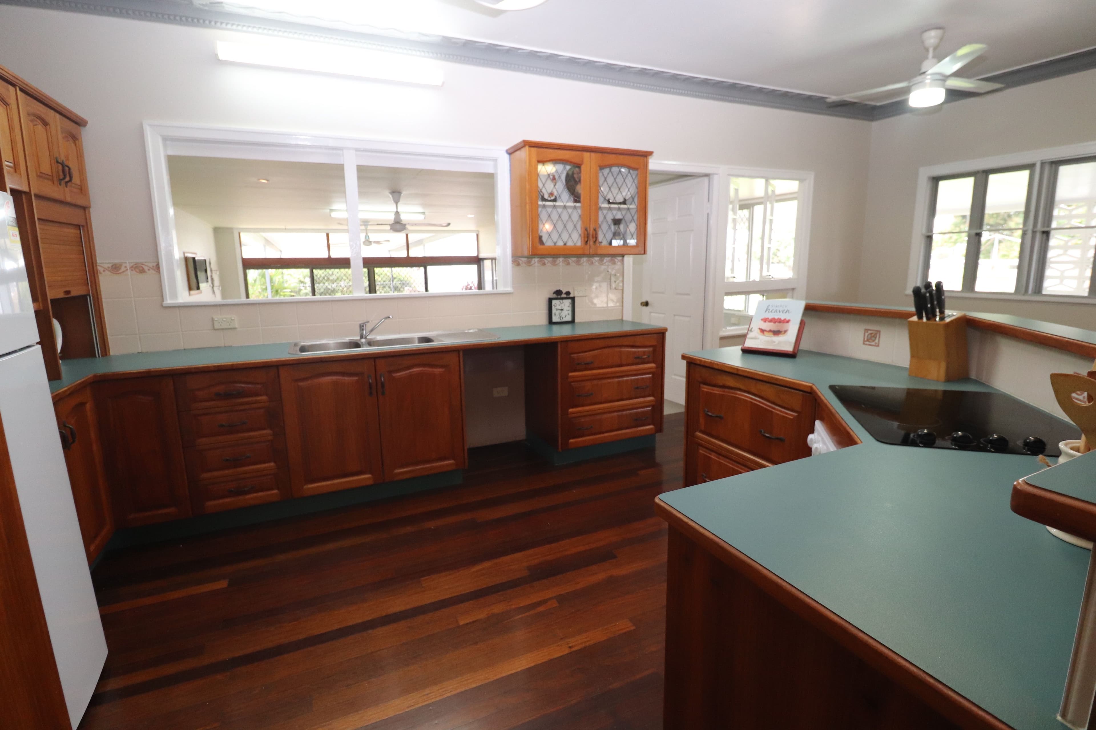 10 Burke Street, Ingham QLD 4850, Ingham - Thumbnail 7