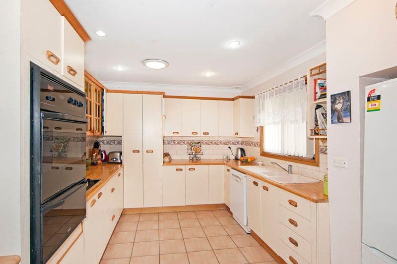 4 Belford Avenue, BATEAU BAY NSW 2261, Bateau Bay - Thumbnail 3