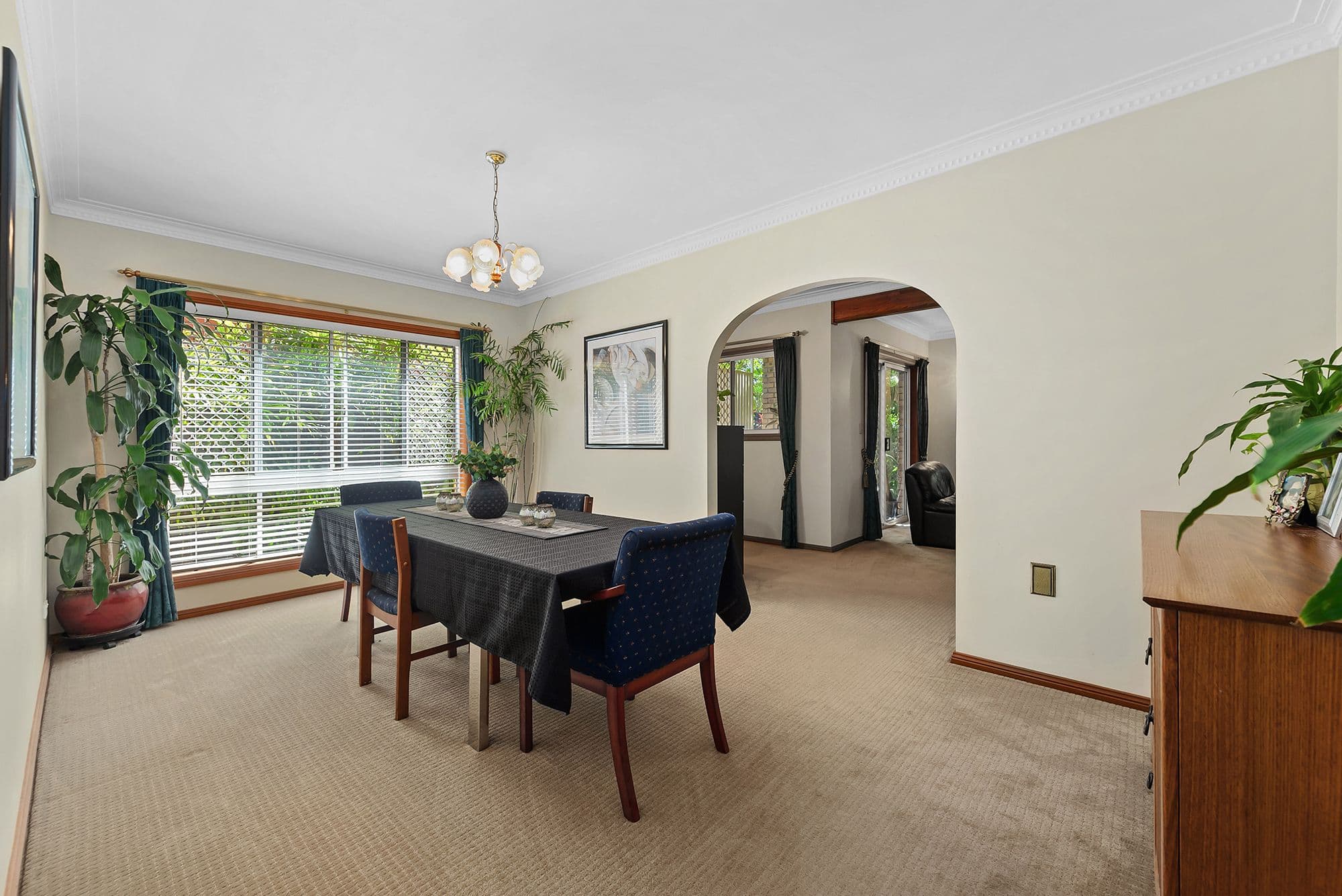 8 Frontignac Street, Carseldine QLD 4034, Carseldine - Thumbnail 5