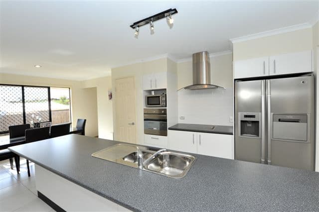 3 Yearling Close, GLENVALE QLD 4350, Glenvale - Thumbnail 2