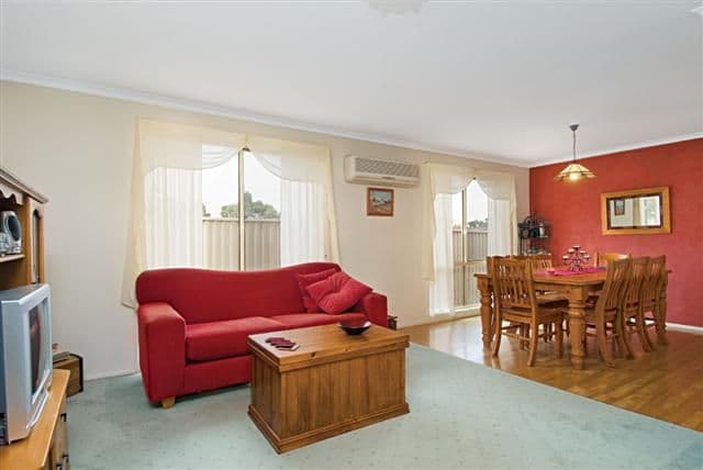16 Olive Lee Street, QUAKERS HILL NSW 2763, Quakers Hill - Thumbnail 5