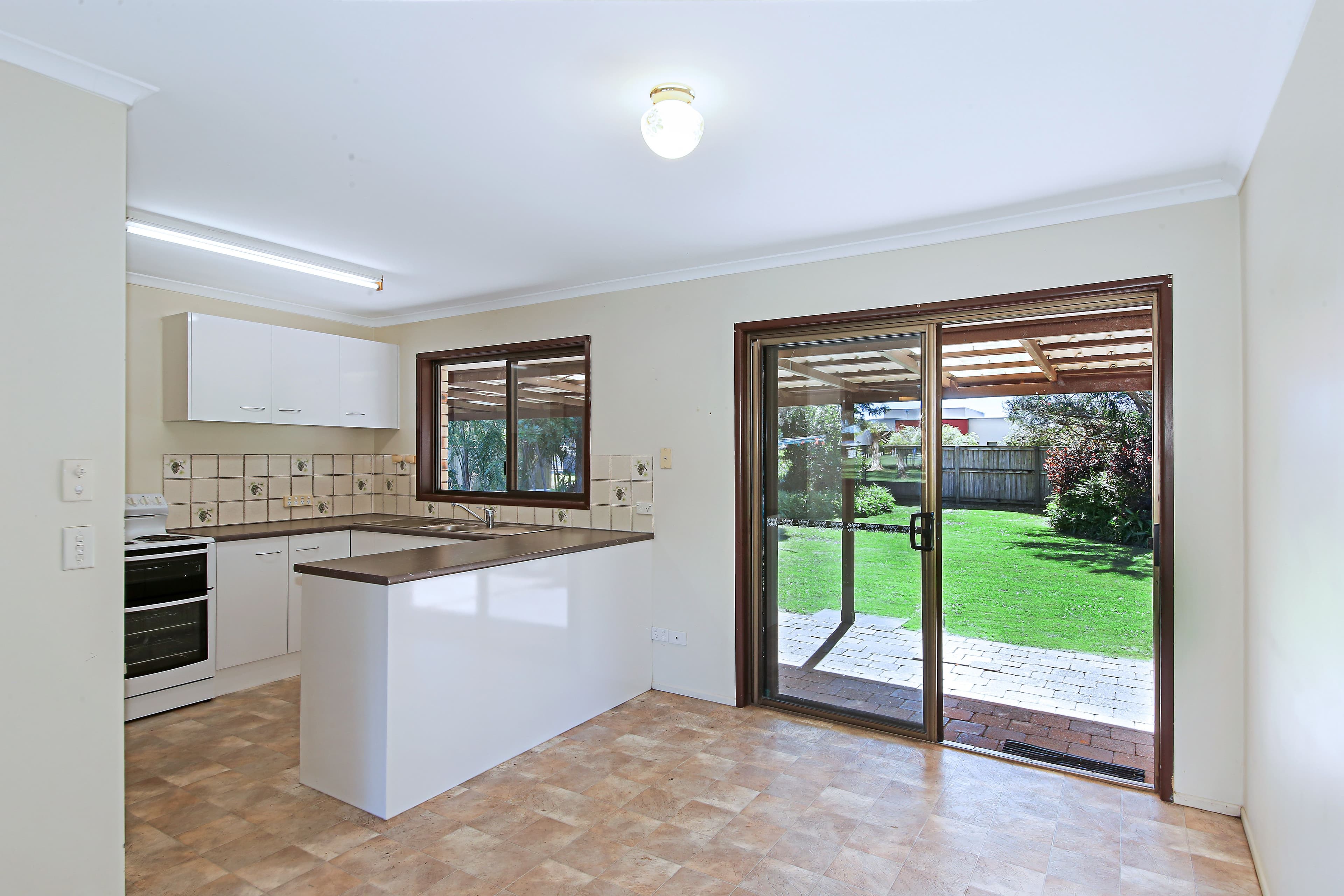184 Westminster Avenue, Golden Beach QLD 4551, Golden Beach - Thumbnail 5