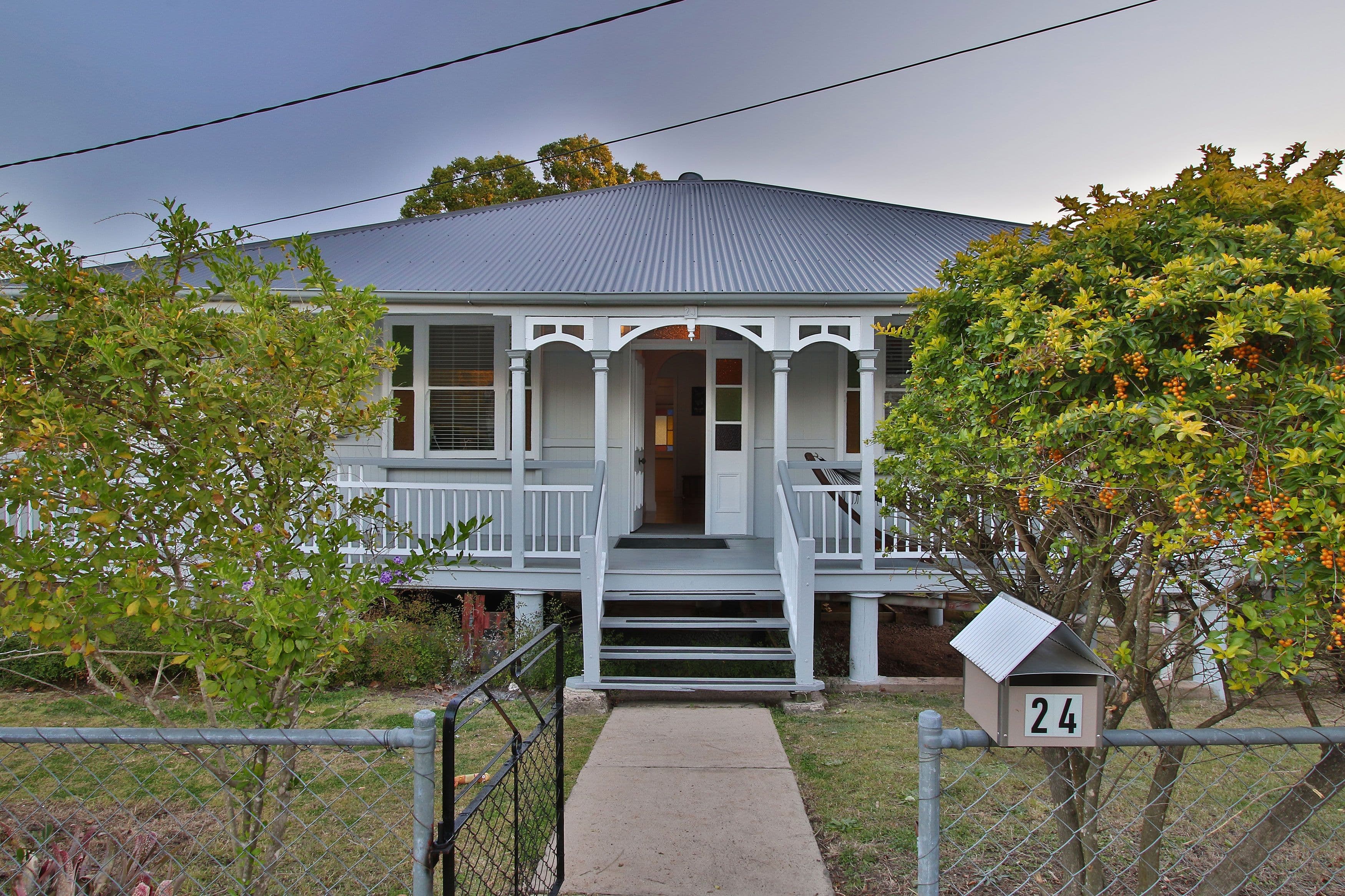 24 Pine Mountain Road, North Ipswich QLD 4305, North Ipswich - Thumbnail 2