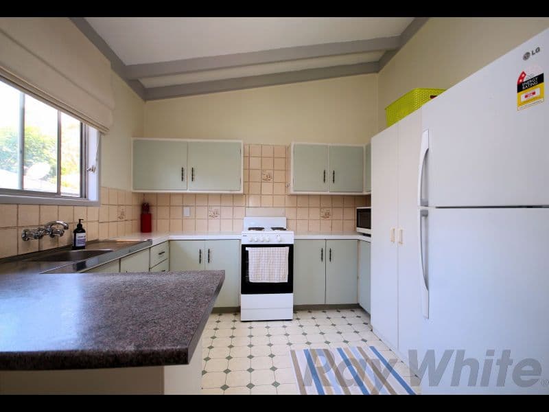 22 James Street, Bundamba QLD 4304, Bundamba - Thumbnail 6