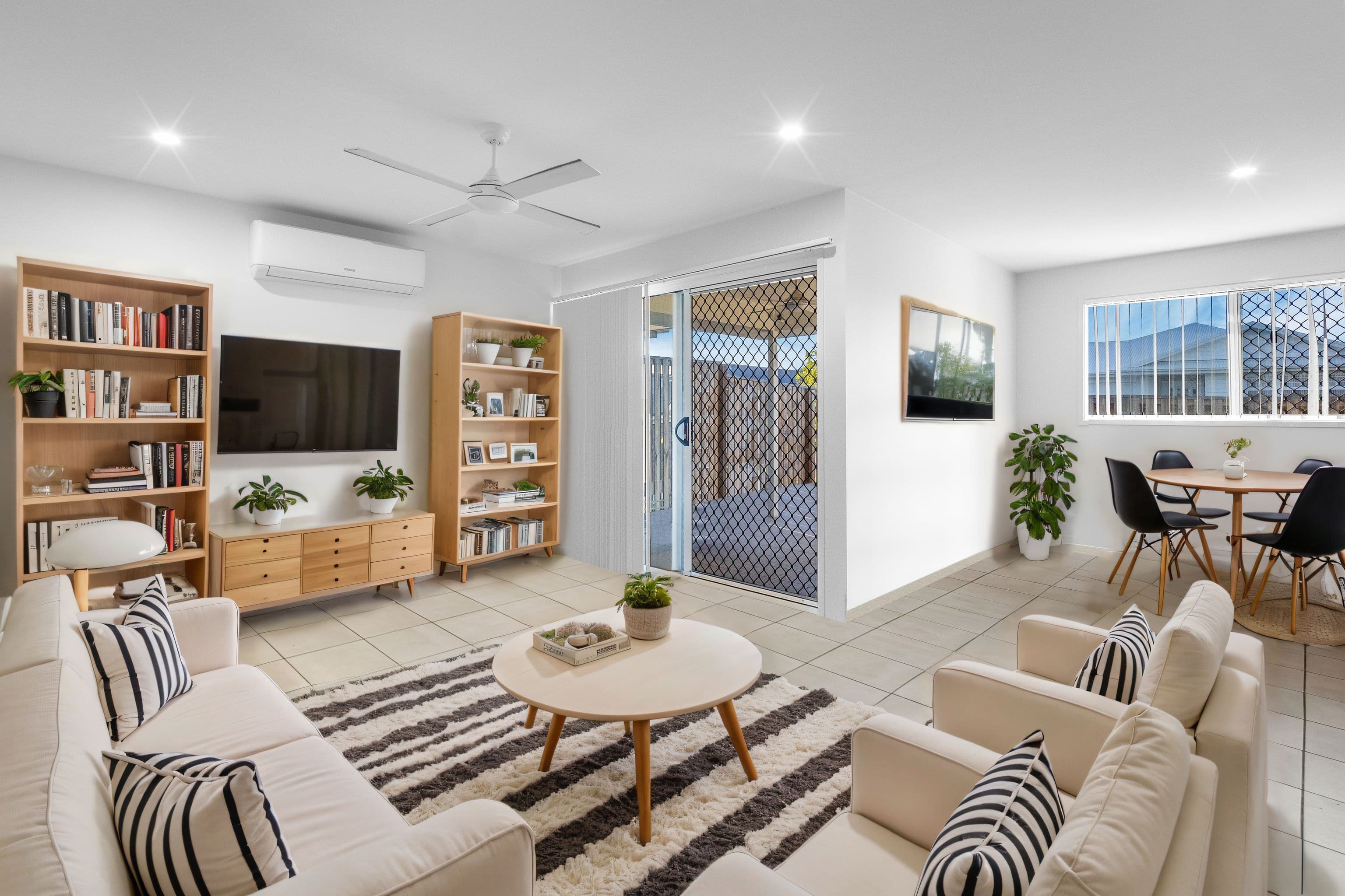 8 Rose Street, Logan Reserve QLD 4133, Logan Reserve - Thumbnail 2