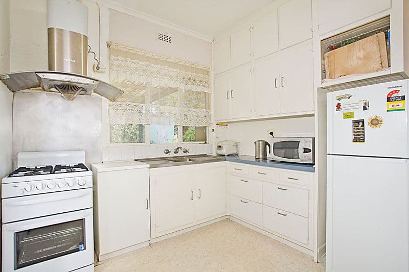 54 Margot Street, CHADSTONE VIC 3148, Chadstone - Thumbnail 2