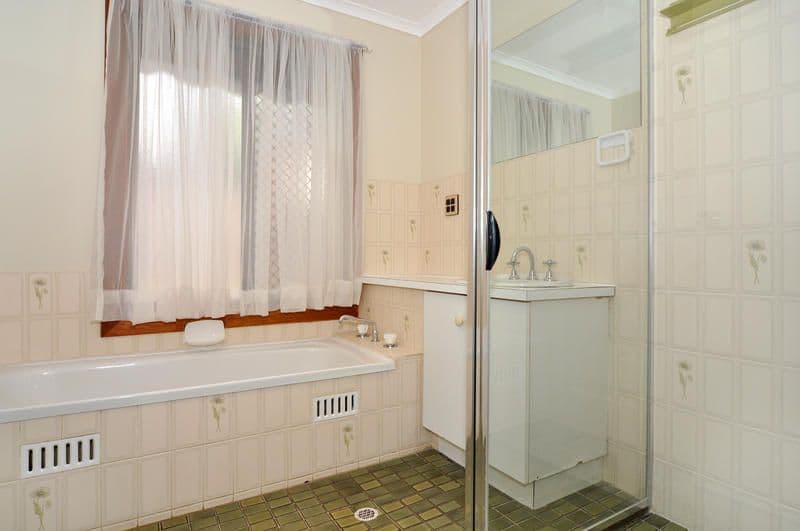 37 Glenhuntly Drive, FLAGSTAFF HILL SA 5159, Flagstaff Hill - Thumbnail 7