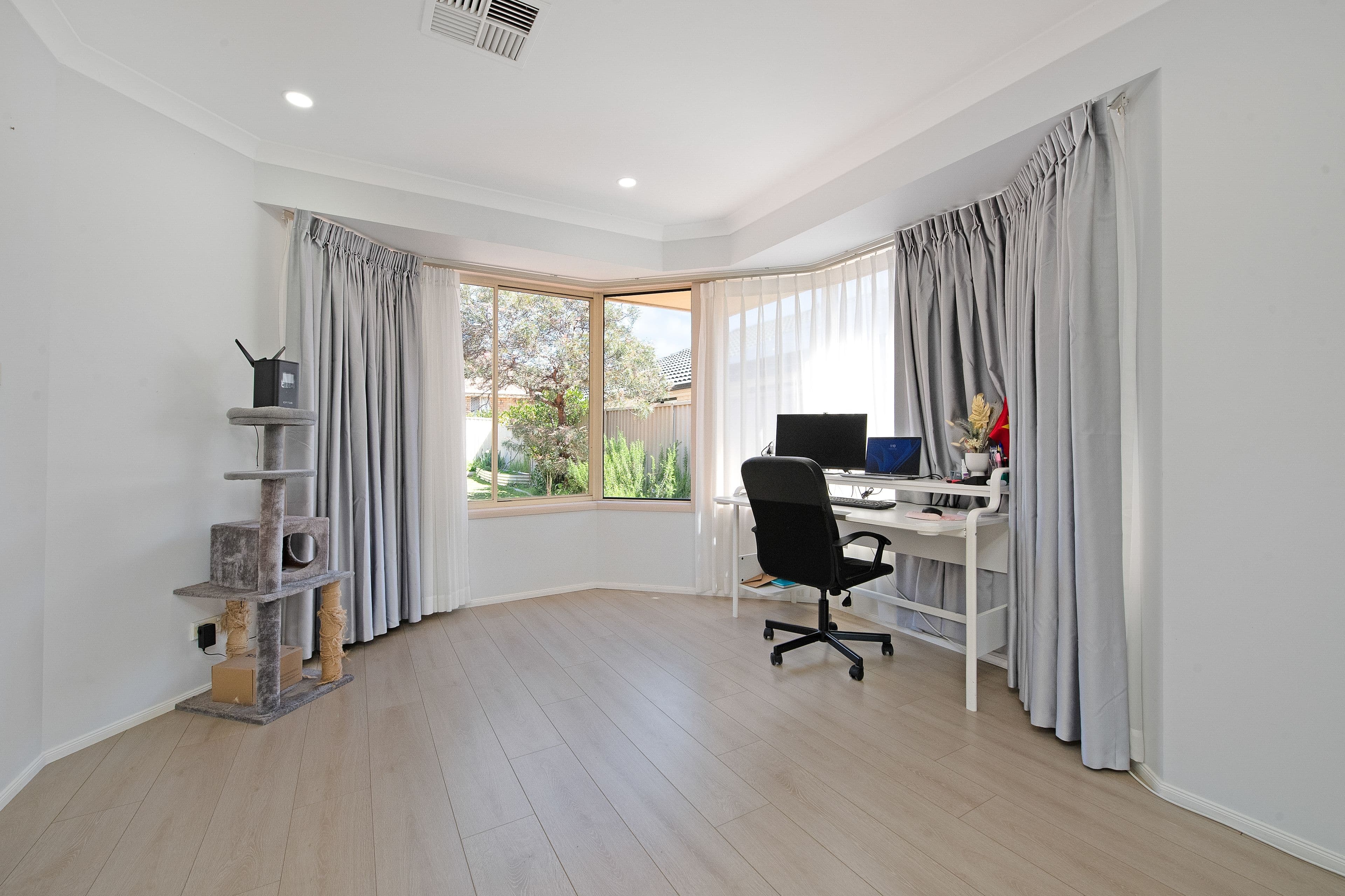 8 Loft Place, Kellyville Ridge NSW 2155, Kellyville Ridge - Thumbnail 4