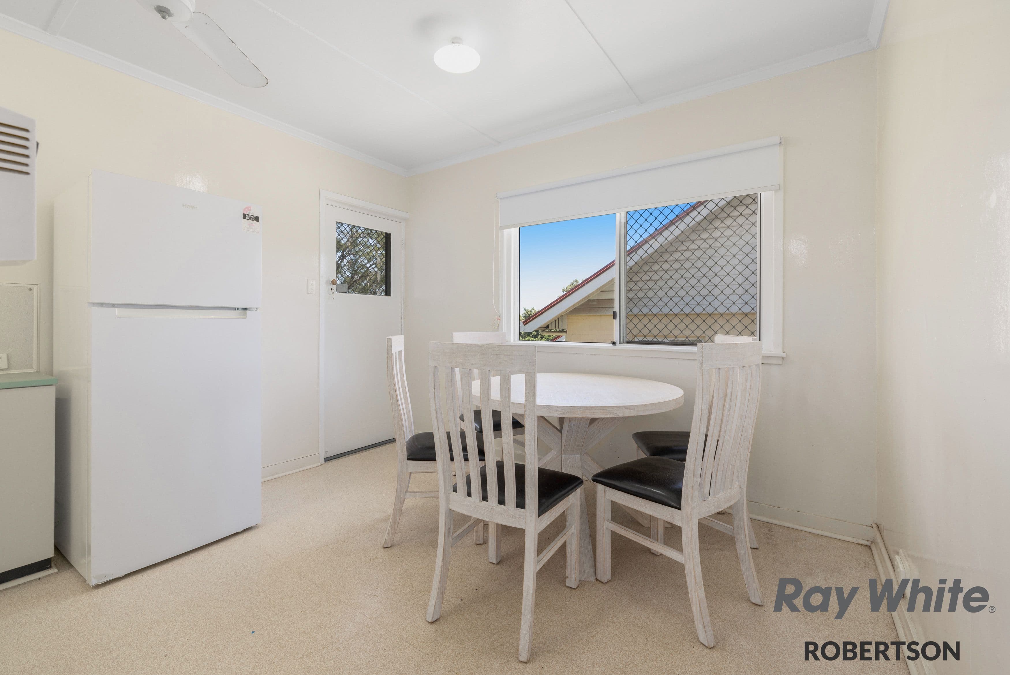 14 Aldershot Street, Sunnybank QLD 4109, Sunnybank - Thumbnail 5