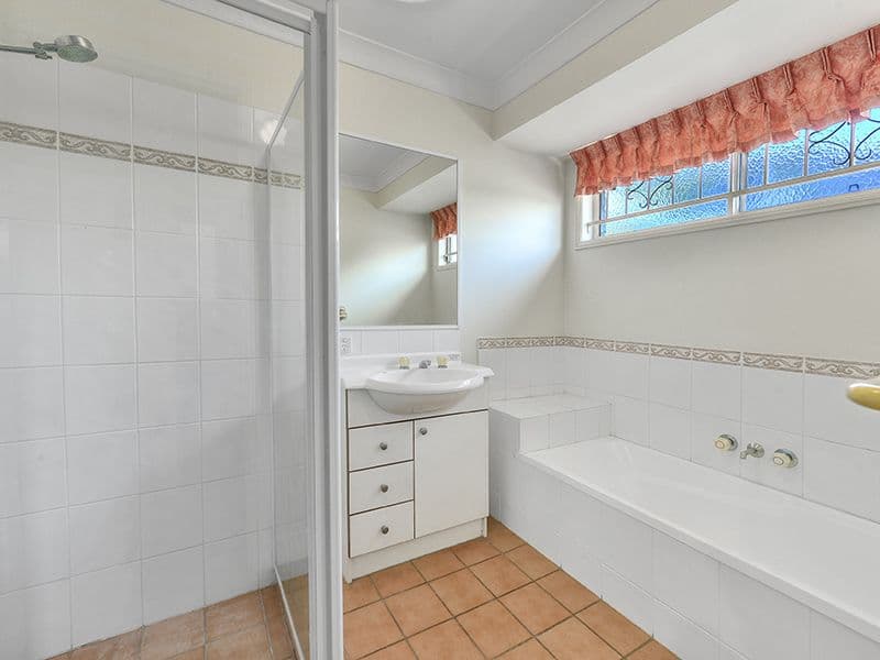 35 Agincourt Street, Grange QLD 4051, Grange - Thumbnail 6