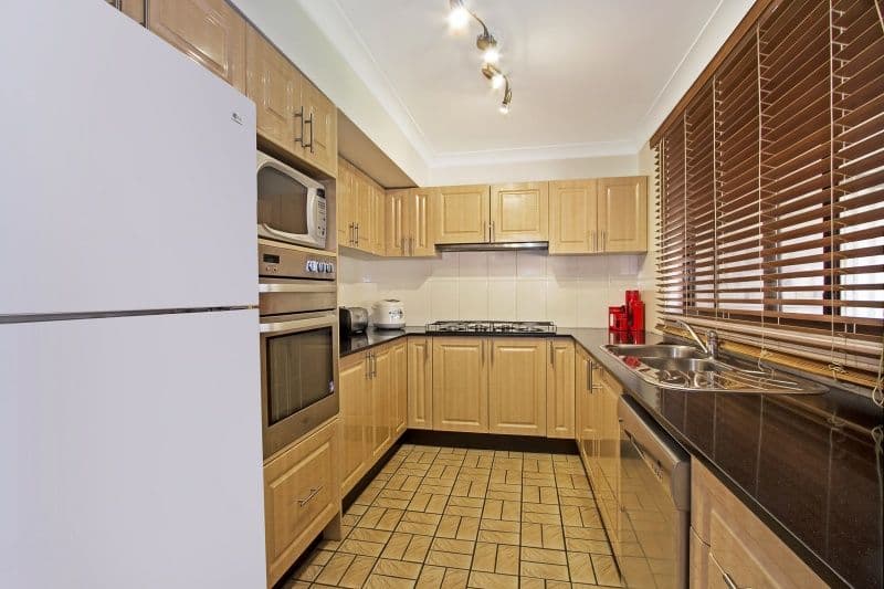39 Cooma Road, GREYSTANES NSW 2145, Greystanes - Thumbnail 3