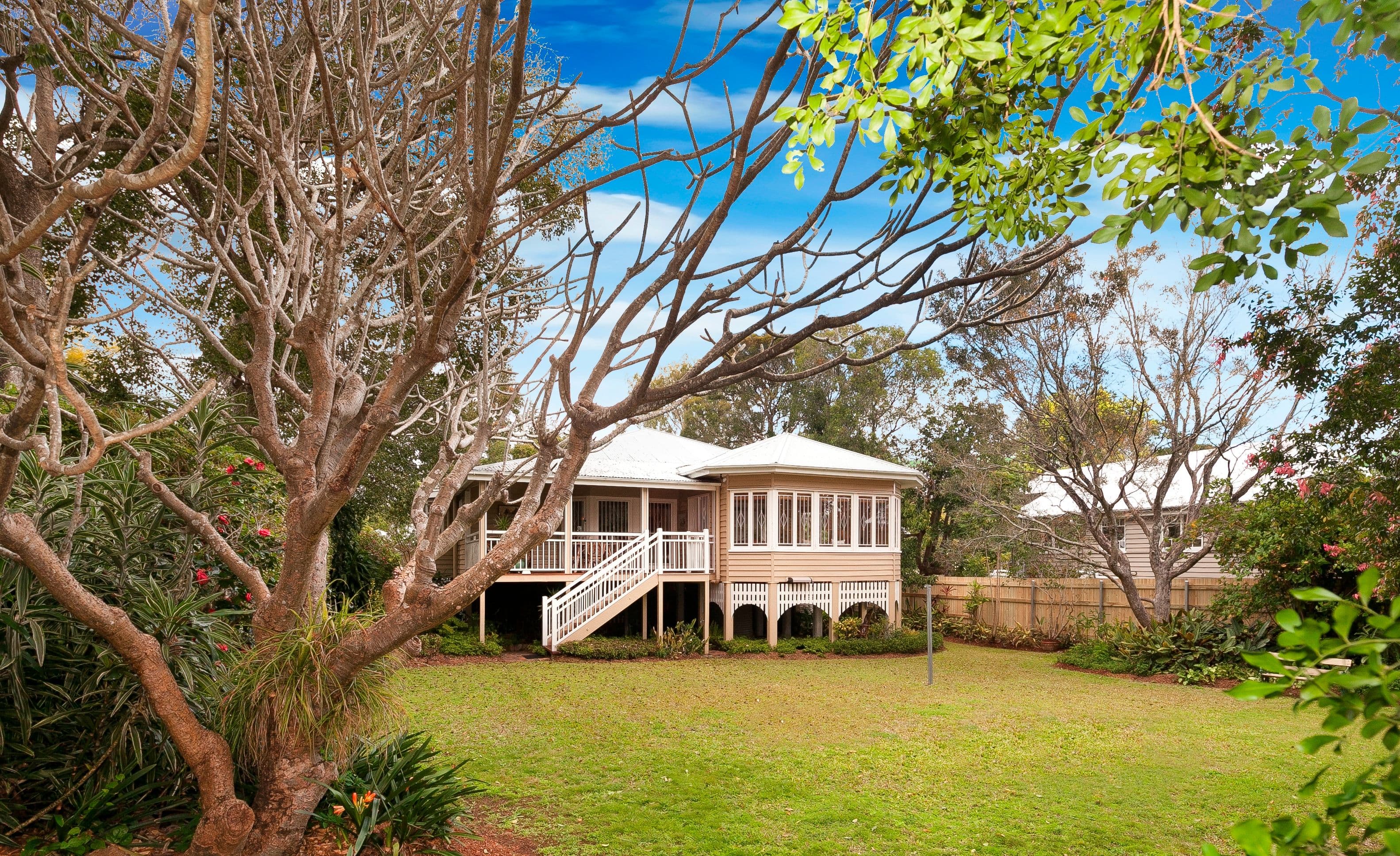 68 Long Street West, Graceville QLD 4075, Graceville - Thumbnail 2