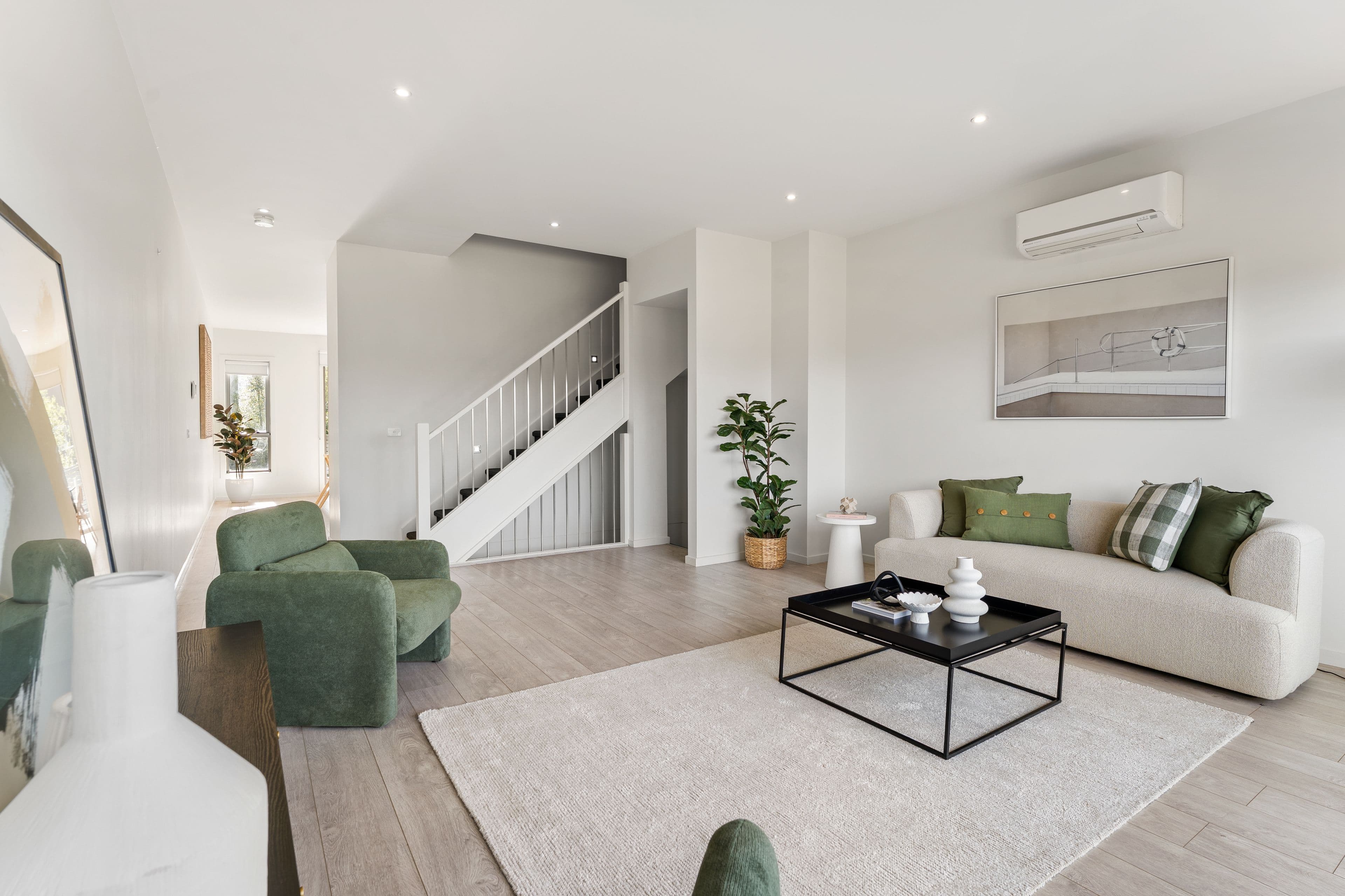 13 Greville Street, Caroline Springs VIC 3023, Caroline Springs - Thumbnail 3