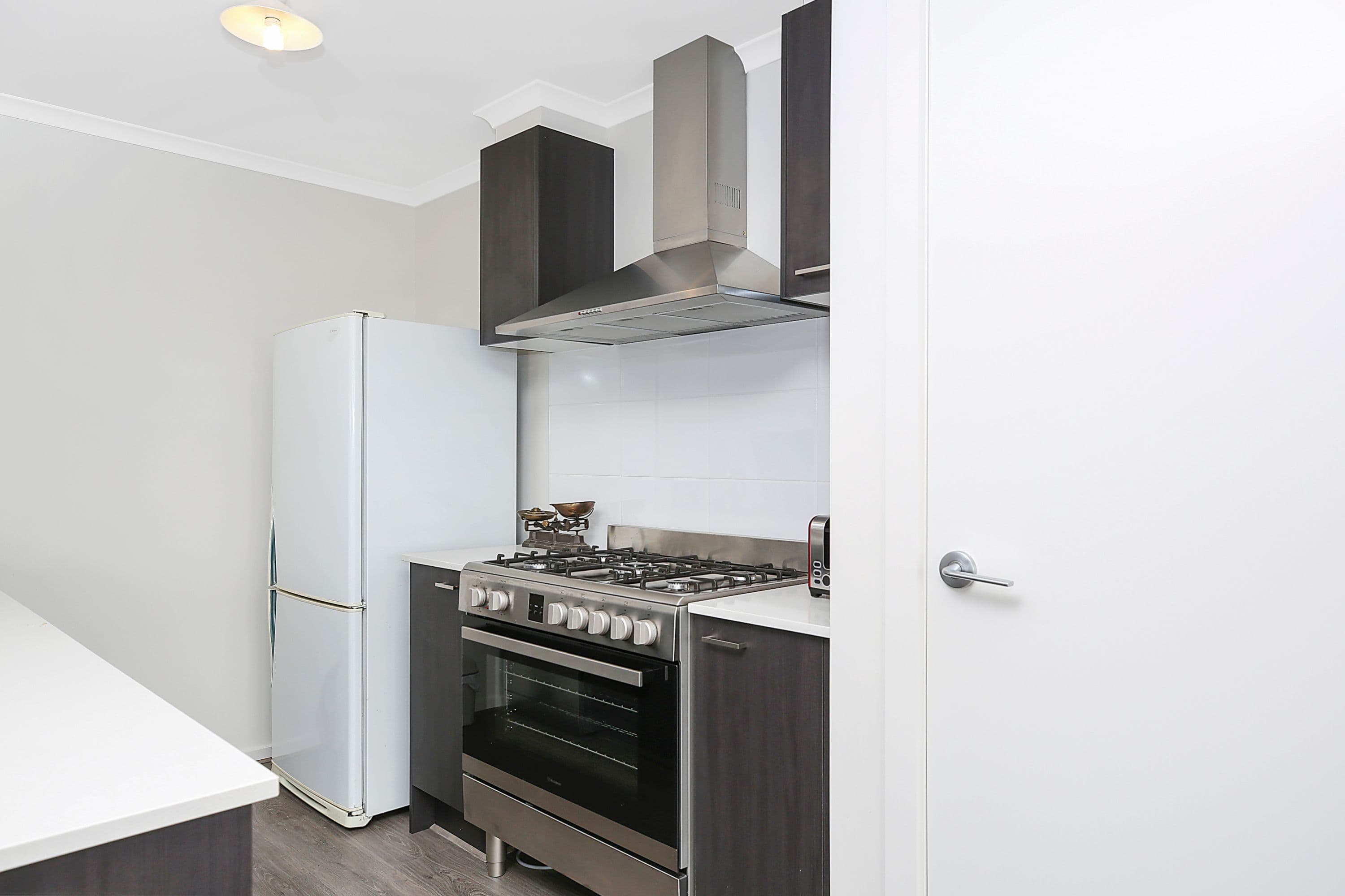 22 McAlpine Court, Camperdown VIC 3260, Camperdown - Thumbnail 3