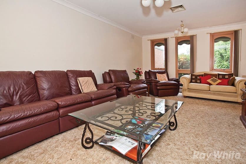 10 Hector Court, Glen Waverley VIC 3150, Glen Waverley - Thumbnail 3