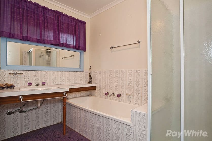 10 Hector Court, Glen Waverley VIC 3150, Glen Waverley - Thumbnail 5