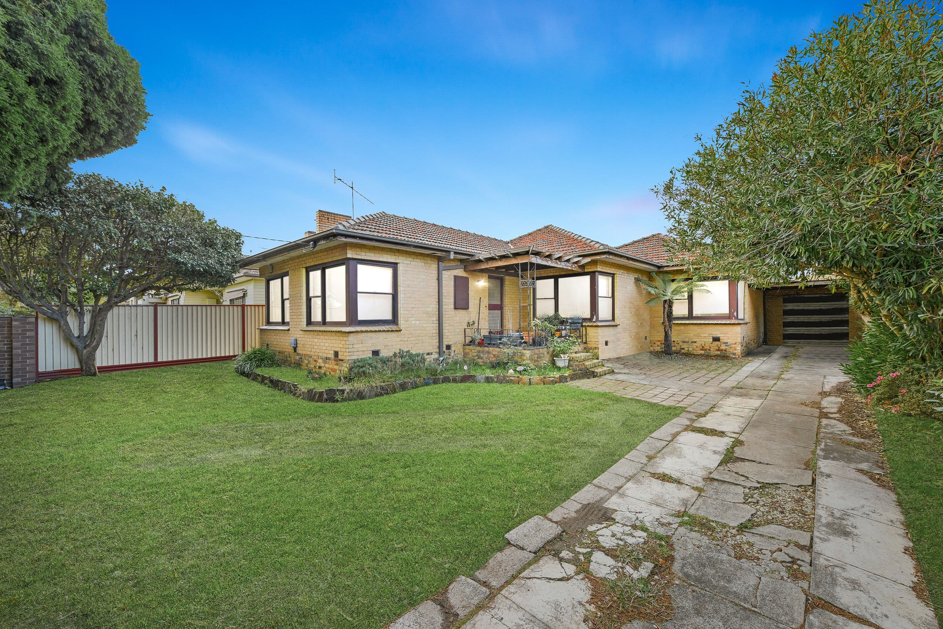 54 Glenbrook Avenue, Clayton VIC 3168, Clayton - Thumbnail 2
