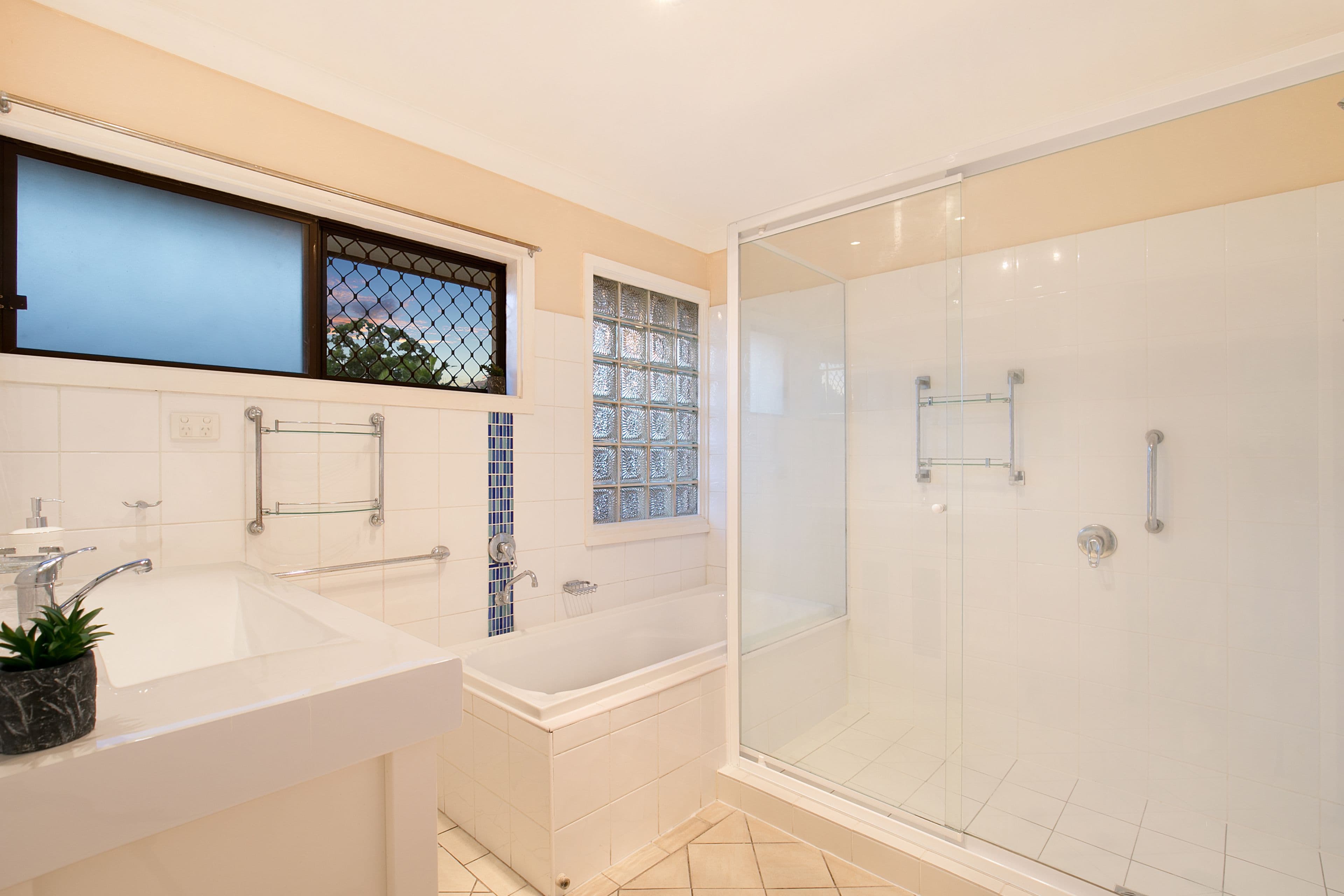3 Walbrook Avenue, Springwood QLD 4127, Springwood - Thumbnail 8