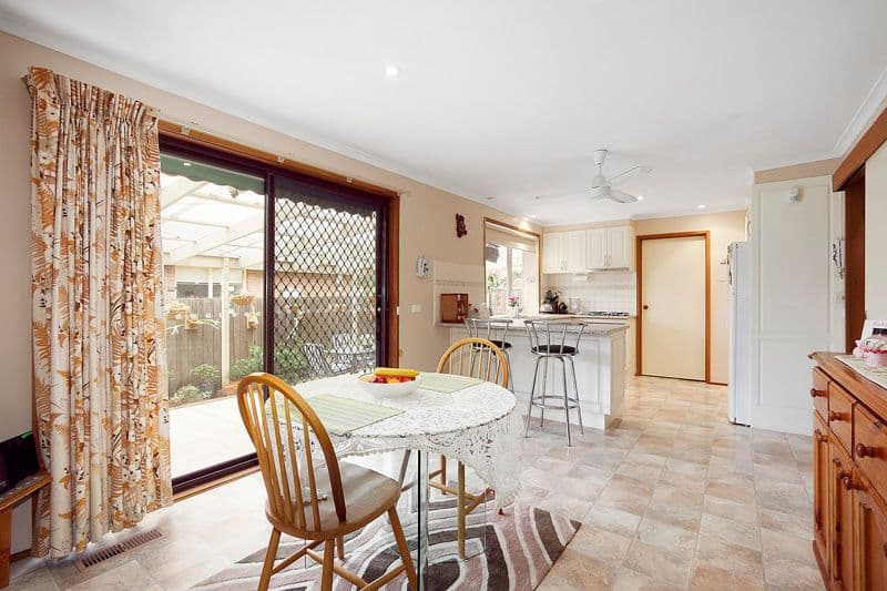 26 Tanner Street, GLEN WAVERLEY VIC 3150, Glen Waverley - Thumbnail 3