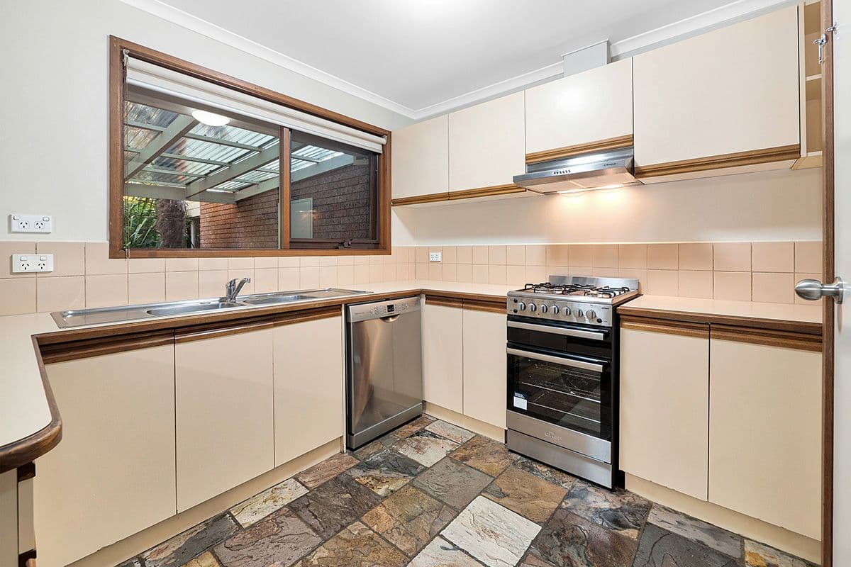 6 Toirram Crescent, Cranbourne VIC 3977, Cranbourne - Thumbnail 4