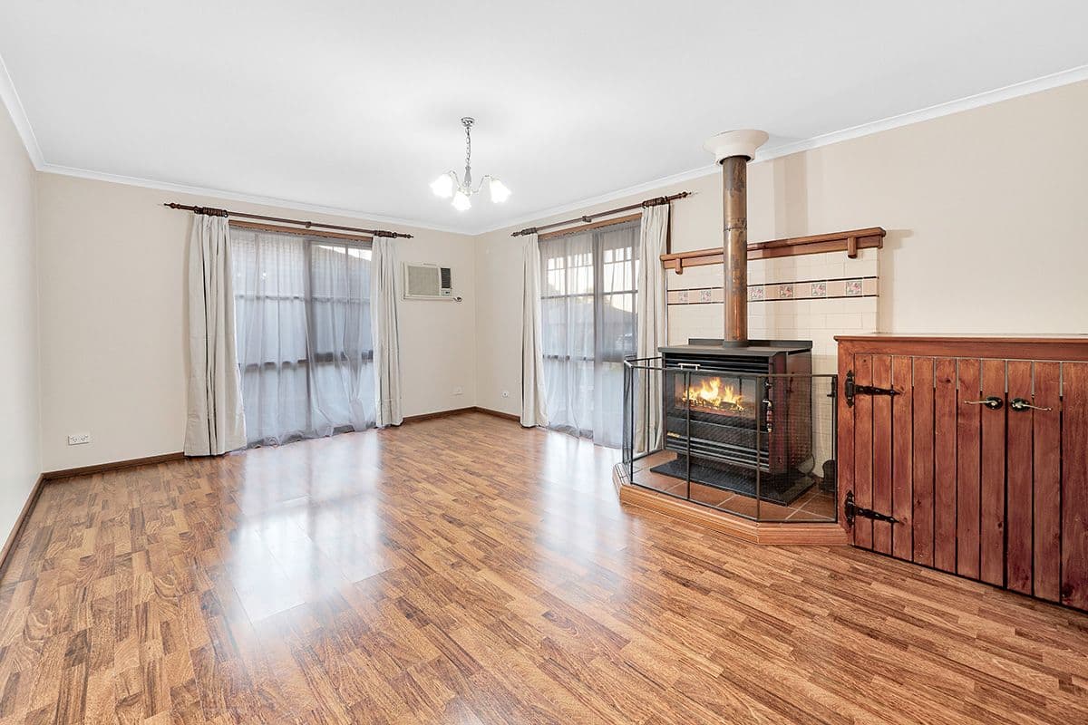 6 Toirram Crescent, Cranbourne VIC 3977, Cranbourne - Thumbnail 7