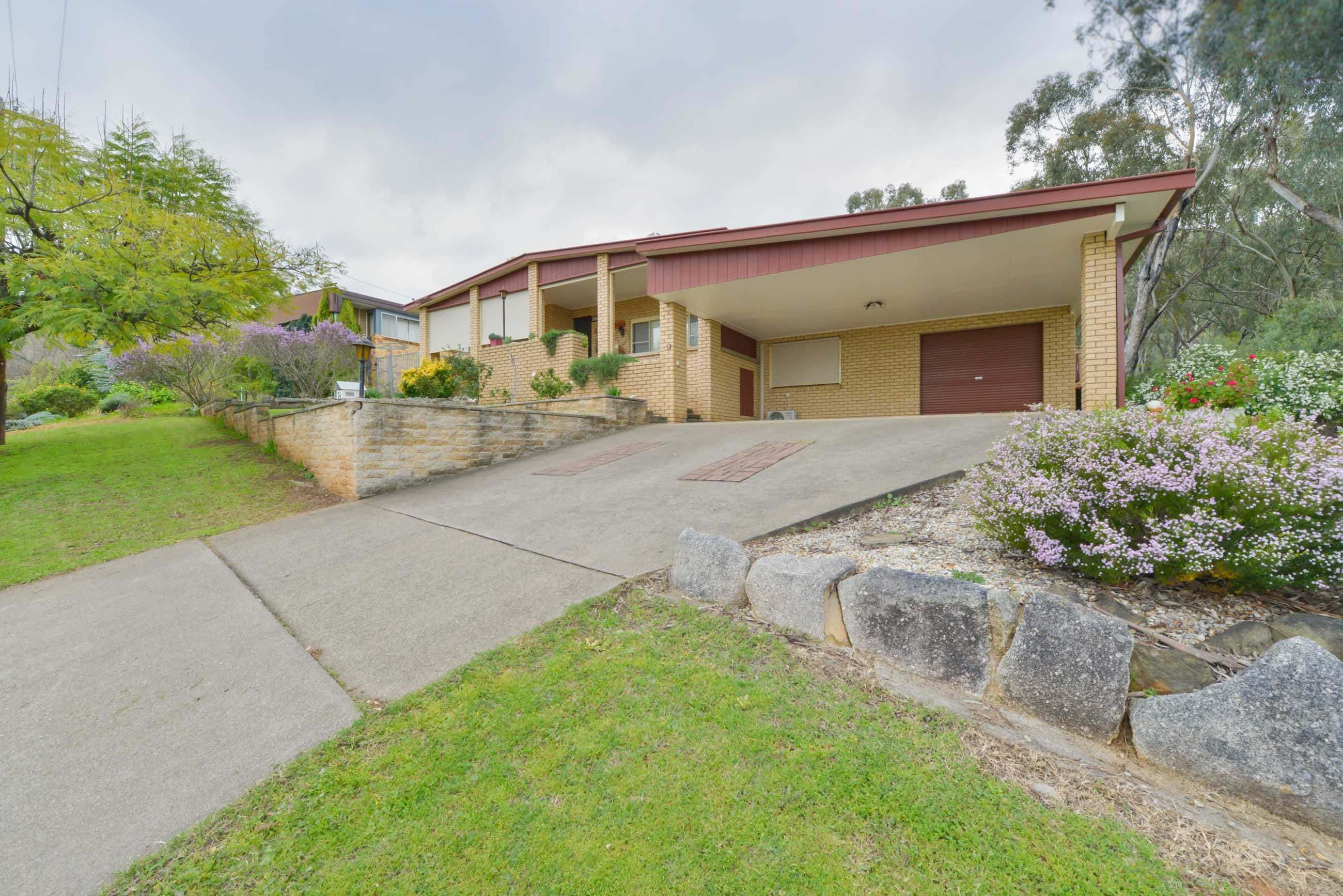 24 Rosedale Avenue, Tamworth NSW 2340, Tamworth - Image 1