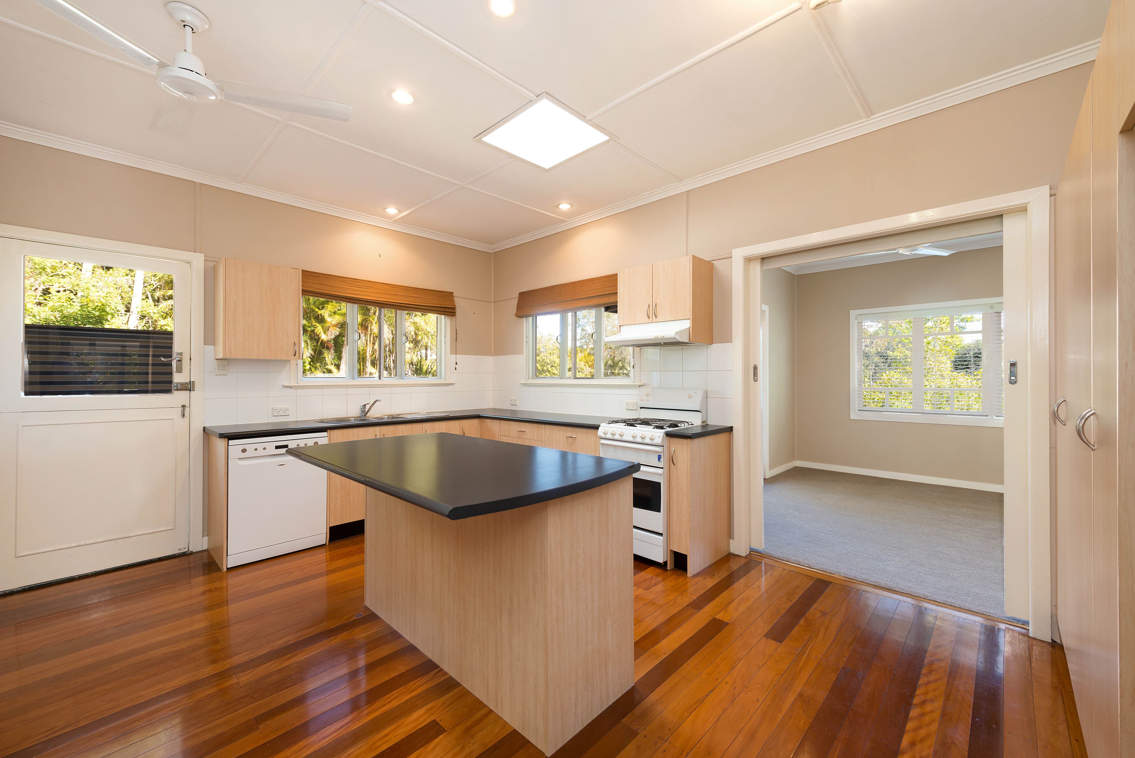 312 Payne Road, The Gap QLD 4061, The Gap - Thumbnail 6