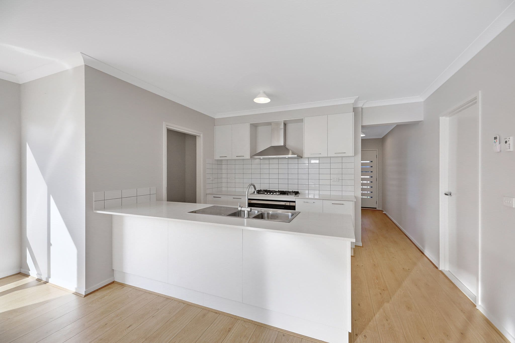 67 Crole Drive, Warragul VIC 3820, Warragul - Thumbnail 2