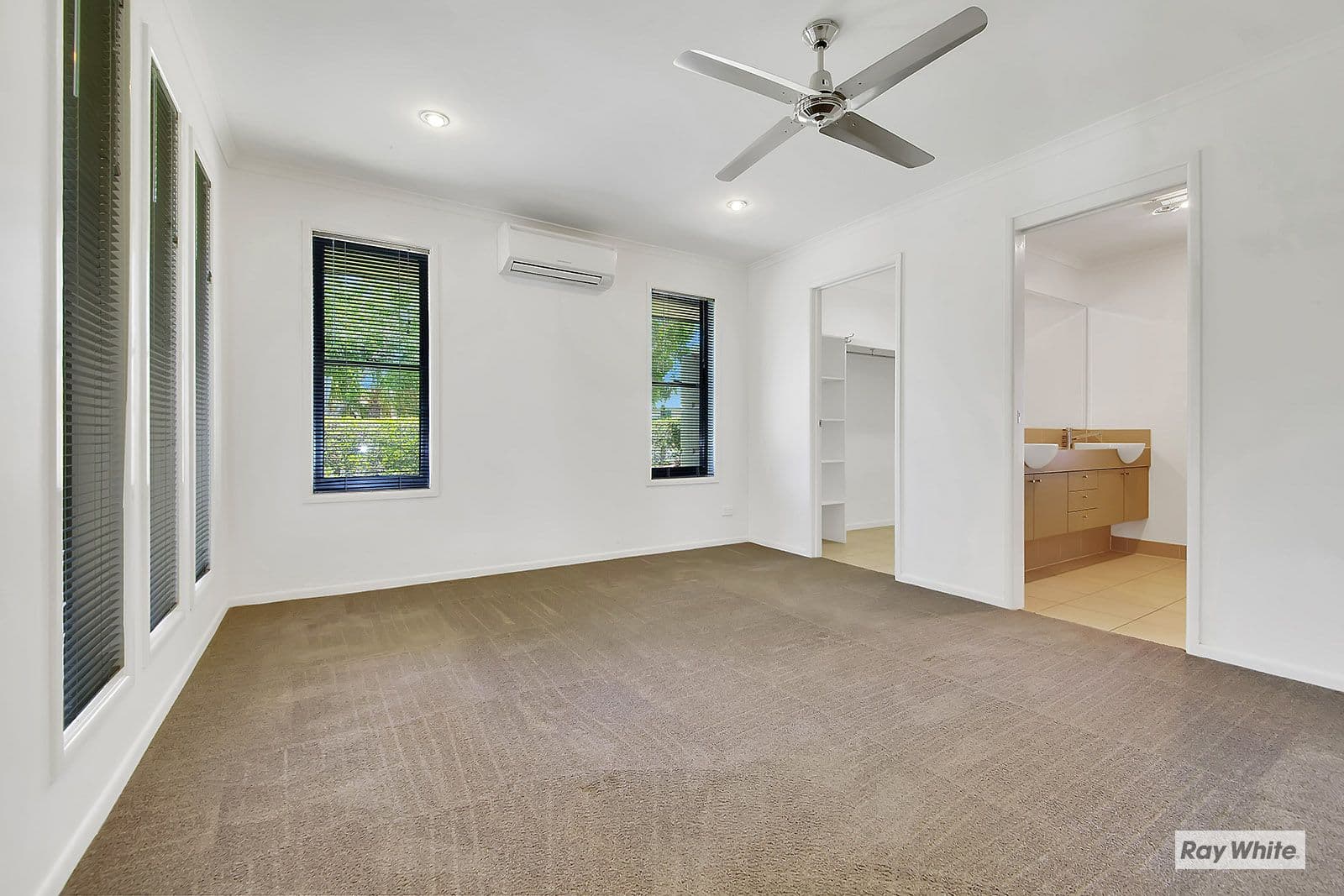16 Lakeside Drive, Taroomball QLD 4703, Taroomball - Thumbnail 8