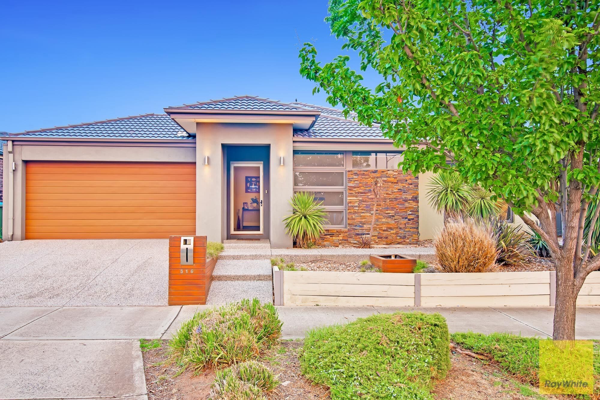 516 Morris Road, Truganina VIC 3029, Truganina - Thumbnail 2
