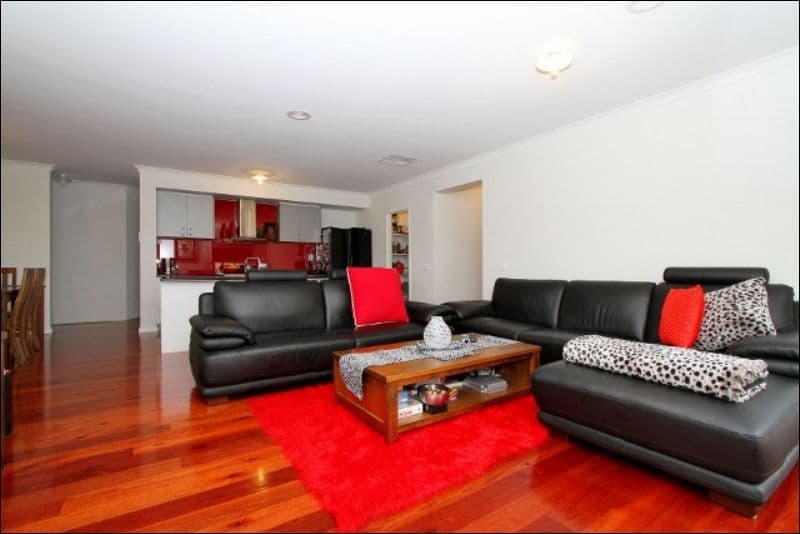 28 Jacaranda Drive, TAYLORS HILL VIC 3037, Taylors Hill - Thumbnail 5