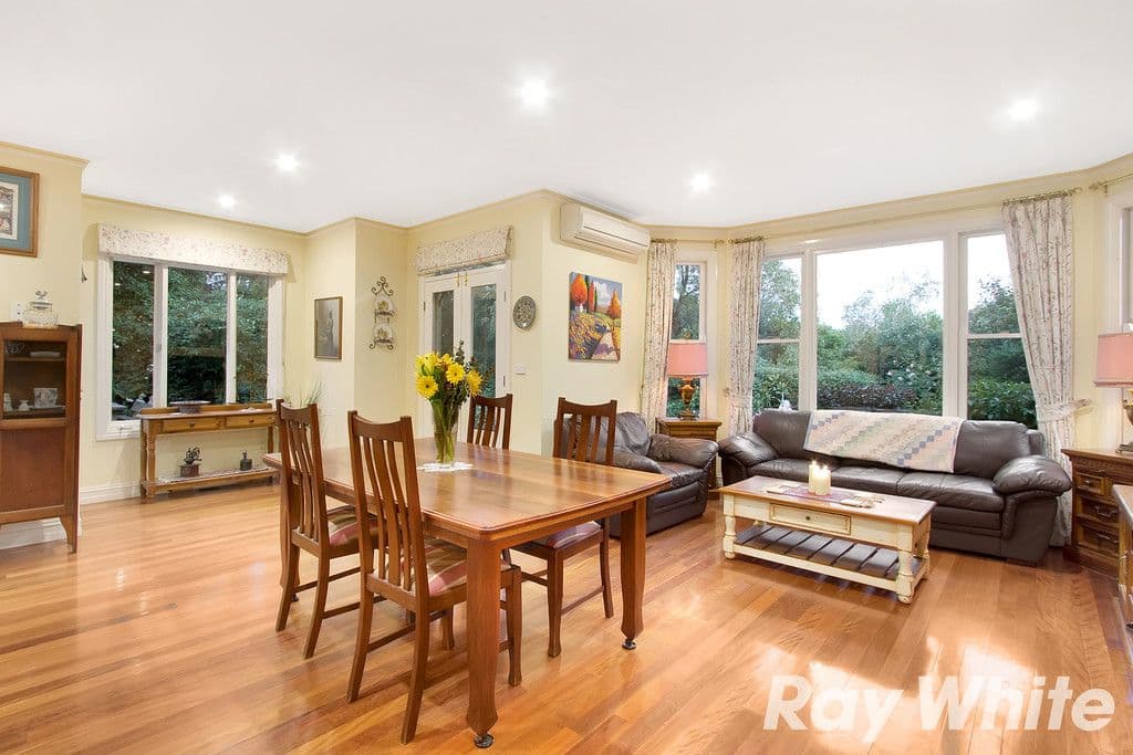 2 Rheanva Street, Berwick VIC 3806, Berwick - Thumbnail 7