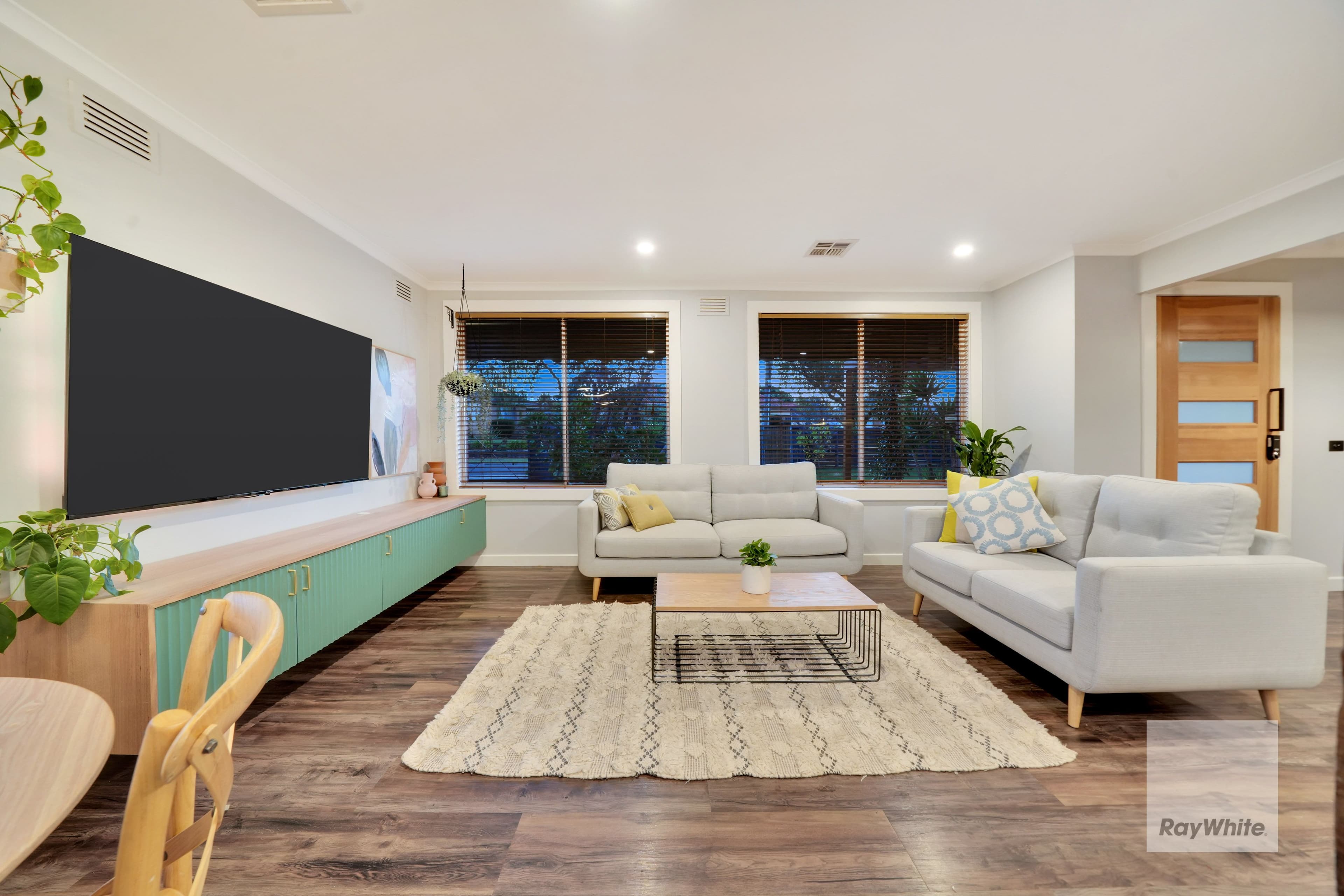 5 Bunbury Court, Gladstone Park VIC 3043, Gladstone Park - Thumbnail 4