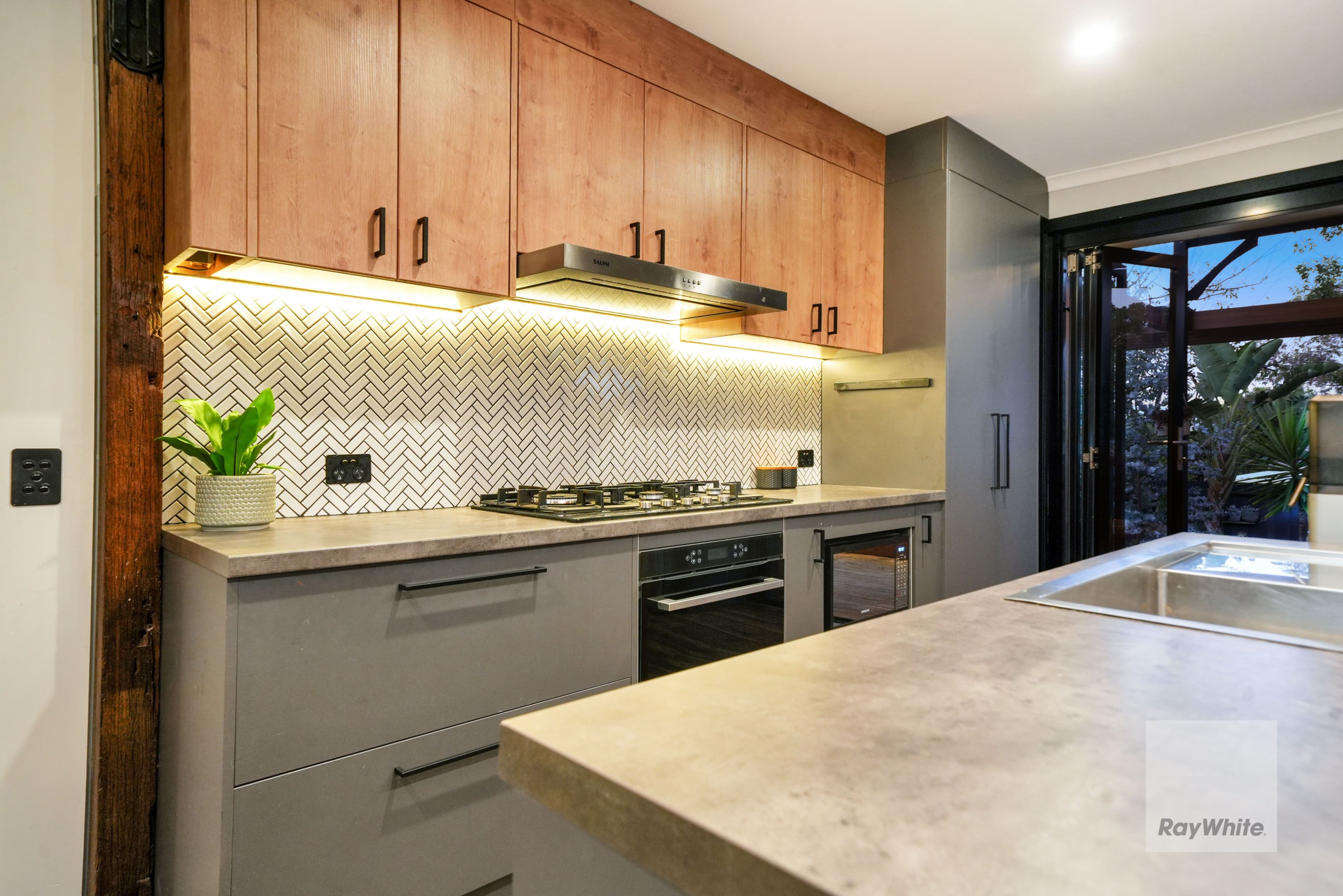 5 Bunbury Court, Gladstone Park VIC 3043, Gladstone Park - Thumbnail 7