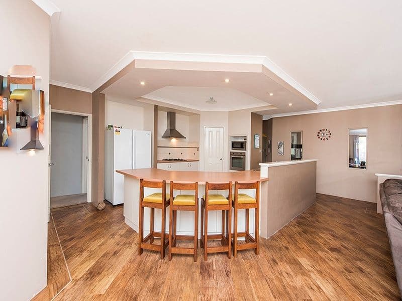 21 Liechardt Loop, Rockingham WA 6168, Rockingham - Thumbnail 2