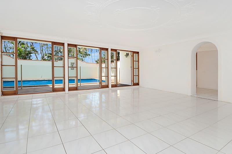 113 Crescent Road, Hamilton QLD 4007, Hamilton - Thumbnail 2
