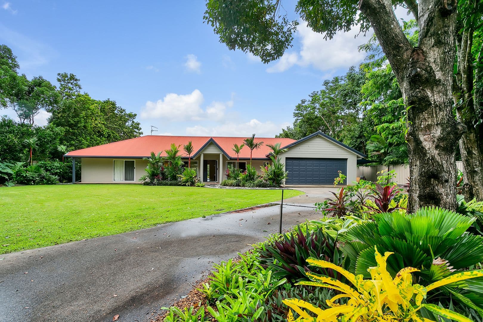 21-23 South Ellison Street, Clifton Beach QLD 4879, Clifton Beach - Image 1