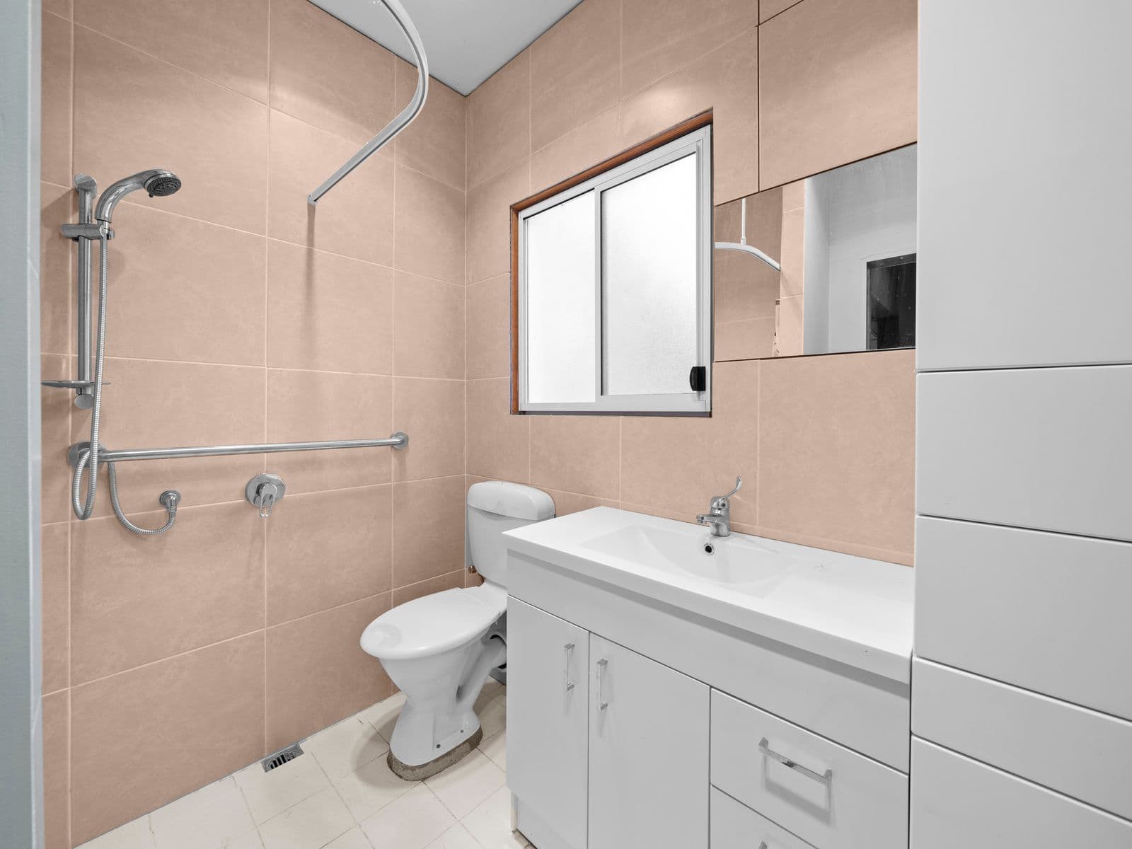 2 Charles Street, Benalla VIC 3672, Benalla - Thumbnail 7