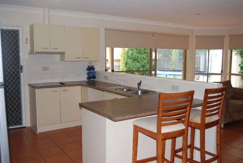 4 Glider Close, DOOLANDELLA QLD 4077, Doolandella - Thumbnail 3